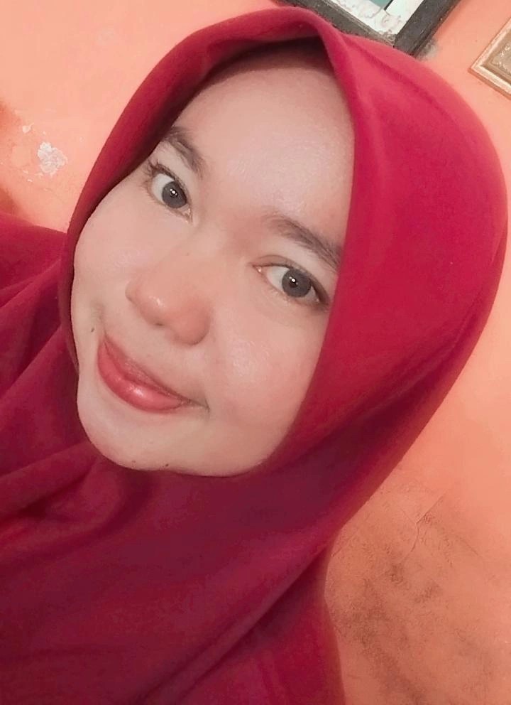 Elis Nurfitriana, S.Pd